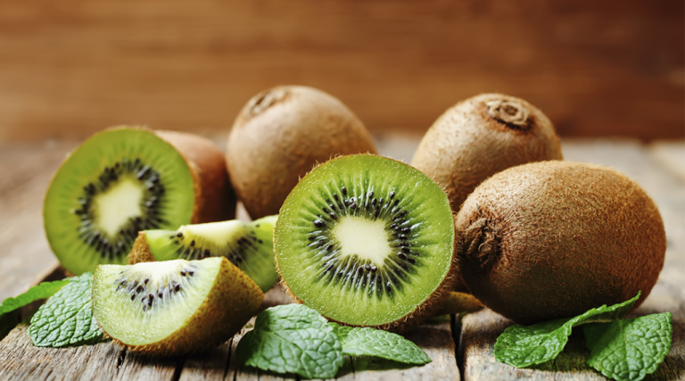 EL KIWI: SUS PROPIEDADES Y BENEFICIOS PARA LA SALUD