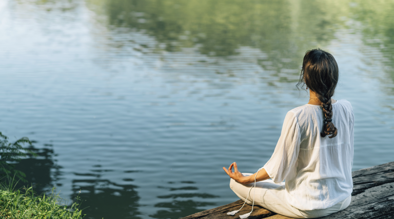 LOS RETIROS DE SILENCIO, MEDITACIÓN Y YOGA ACTIVAN LA INMUNIDAD